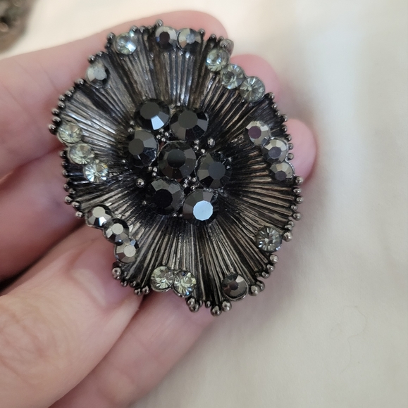 Major statement ring - Picture 3 of 4